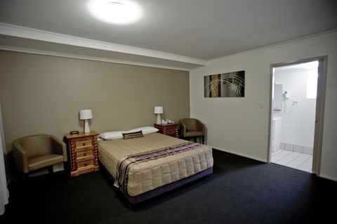 Centrepoint Motor Inn - C Tourism 1