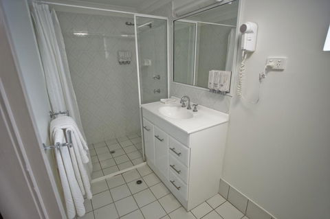 Centrepoint Motor Inn - C Tourism 3