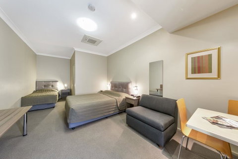Cessnock Motel - C Tourism 3