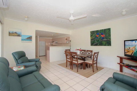 Champagne Apartment 1 - C Tourism 3