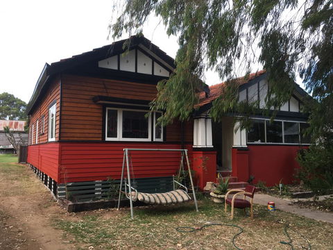 Character 1940s Property - C Tourism 0