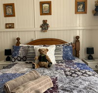 Cherry Blossom Cottage - C Tourism