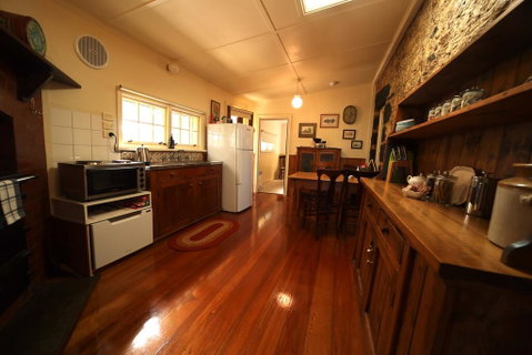 Cherry Plum Cottages - C Tourism 1