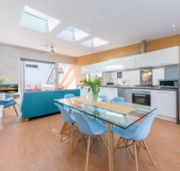 Chic East Sydney Pad - C Tourism