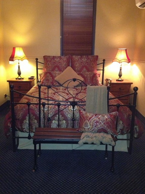 Church House B&B Gundagai - C Tourism 2