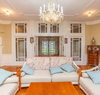 Classic 5 Beds Mt Dandenong Resort - C Tourism