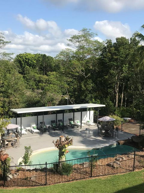 Clouds Montville - C Tourism 2