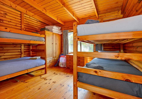 Cloudy Bay Cabin - C Tourism 2
