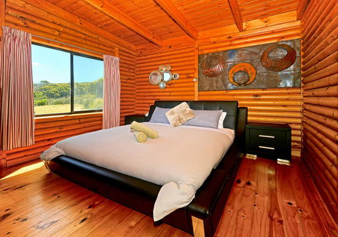 Cloudy Bay Cabin - C Tourism 3