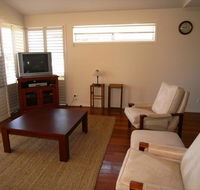 Clovelly Beach Townhouse - C Tourism