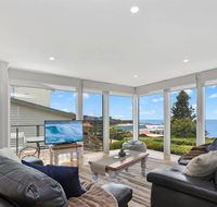 COASTAL HAVEN - panoramic ocean views - C Tourism