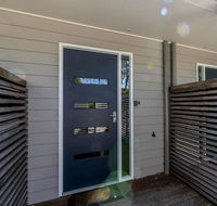 COASTAL SOUL VILLA  BROADBEACH - C Tourism