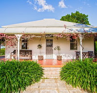 Cockfighters Ghost Vineyard Accommodation - C Tourism