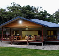 Coconut Beach House - C Tourism