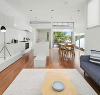 Cogens Two Bedroom Townhouse - C Tourism