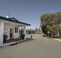 Colonial Motel  Apartments - C Tourism