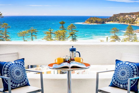 Comfortable Coastal Living Plus Parking - C Tourism 1