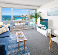Comfortable Coastal Living plus Parking - C Tourism