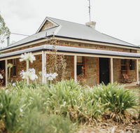 Cooke Cottage - C Tourism