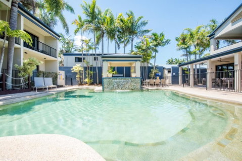 Coral Cay Resort - C Tourism 0