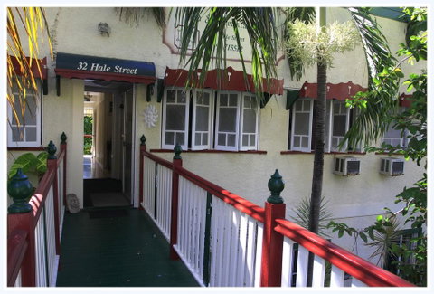 Coral Lodge Bed And Breakfast Inn - C Tourism 0