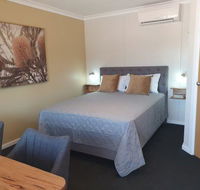 Cornwall House Accommodation - C Tourism