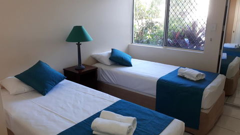 Costa Royale Trinity Beach - C Tourism 2