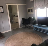 Cosy Country Cottage with AirCon - C Tourism