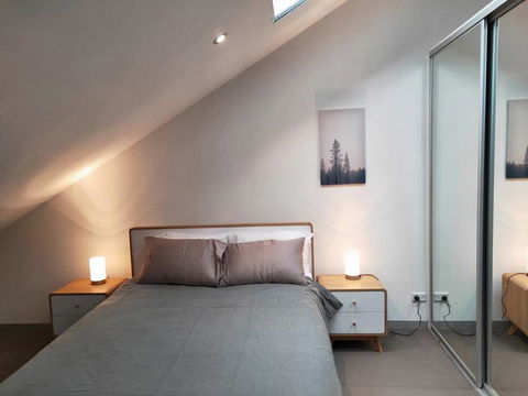 Cosy Modern Apartment In Brunswick - C Tourism 1