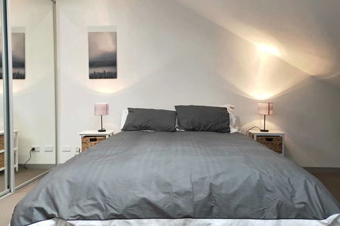 Cosy Modern Apartment In Brunswick - C Tourism 2