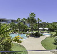 COTTON BEACH ON THE POOL 66 - C Tourism