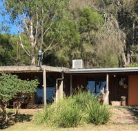 Country Lane Lysterfield - C Tourism