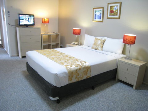 Country Lodge Motor Inn - C Tourism 3