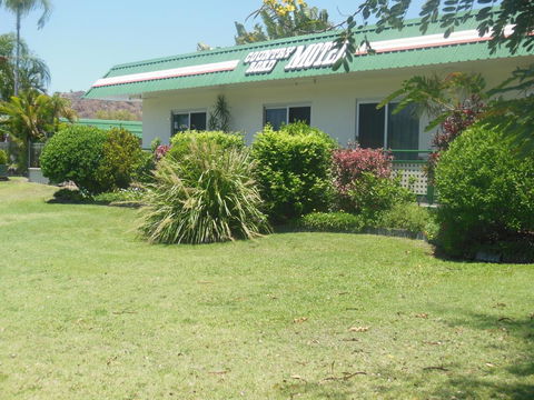 Country Road Motel - C Tourism 3