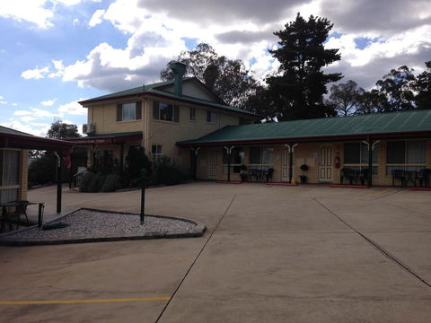 Country Rose Motel Warwick - C Tourism 2