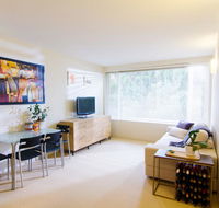 Cozy One Bedroom Apartment in Waverton - C Tourism