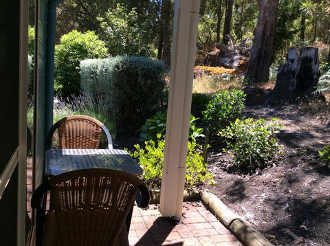 Crabapple Lane - C Tourism 3