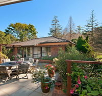 Craigdarroch Courtyard Cottage 22 Bartle Road - C Tourism