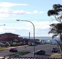 Crystal Waters 6 - CBD Location - C Tourism