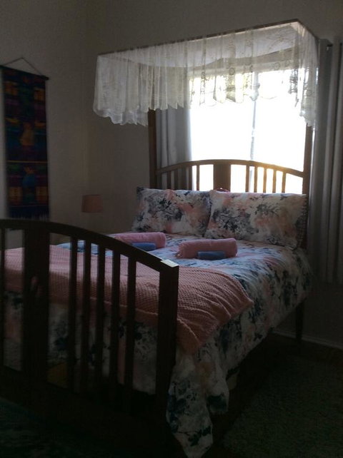 CupnSaucer Cottage - C Tourism 2