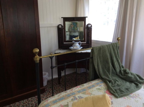 CupnSaucer Cottage - C Tourism 3