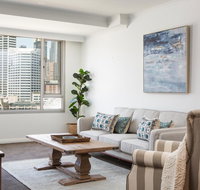 Darling Harbour Apartment with Parking Views Pool - C Tourism