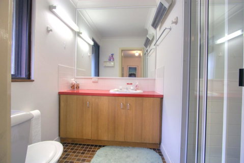 Dauphine 3/23 Townsend Street - C Tourism 3