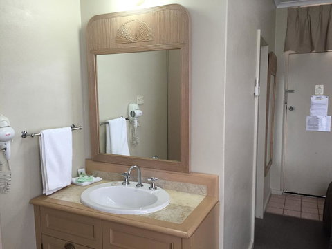 Dawson Motor Inn - C Tourism 2