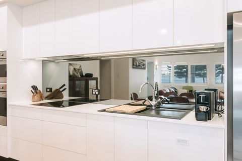 Deco Beach Luxury Apartments - C Tourism 2