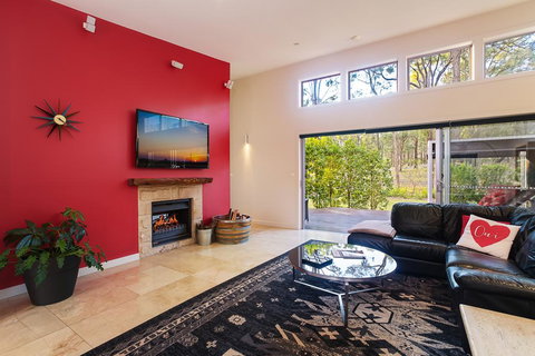 Deja Vu Estate - C Tourism 2