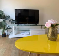 Delicate and Cozy Bedroom in Bentleigh East - C Tourism