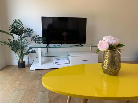 Delicate And Peaceful Bundoora Townhouse 11-R4 - C Tourism 2