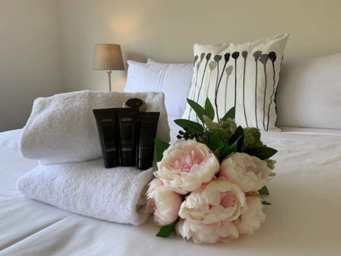 Delicate And Peaceful Bundoora Townhouse 13-R3 - C Tourism 0