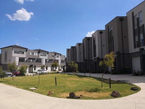 Delicate And Peaceful Bundoora Townhouse 20-R2 - C Tourism 3
